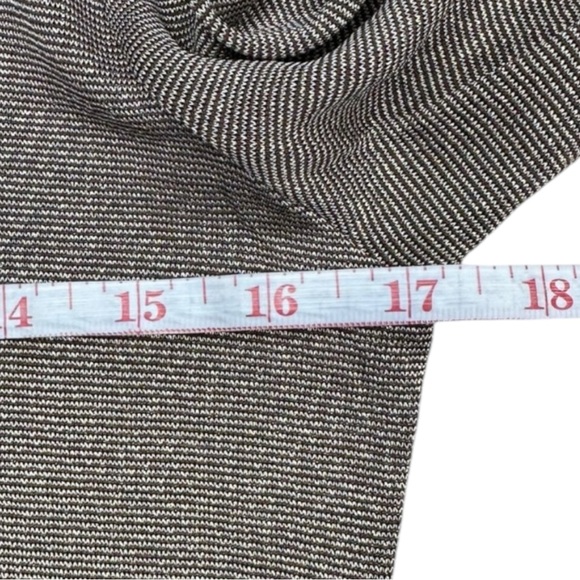 ESCADA Lightweight Brown Shimmer Sweater Cardigan Size 40 B0455 - Picture 6 of 10